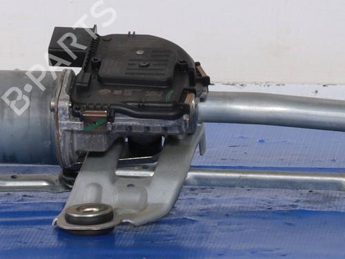 front-wipers-mechanism-alfa-romeo-giulia-952_-2015-30442940 main image