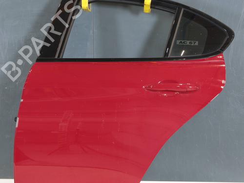 left-rear-door-alfa-romeo-giulia-952_-2015-29826789 main image