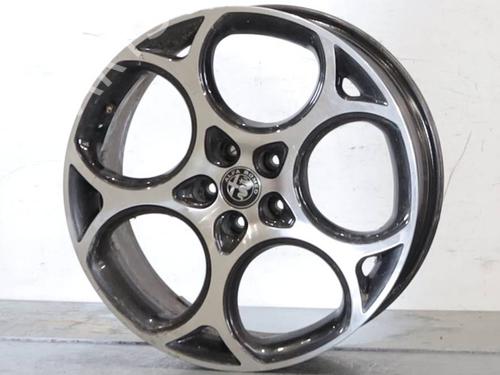 rim-alfa-romeo-tonale-965_-2022-32706410 main image