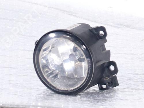 right-front-fog-light-jeep-renegade-suv-bu-b1-bv-2014-31647648 main image