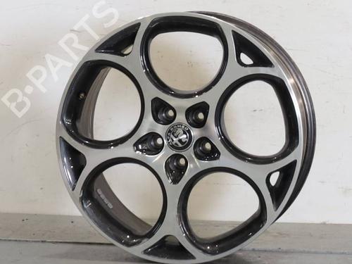 rim-alfa-romeo-tonale-965_-2022-32706332 main image