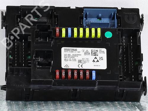 Used Fuse box Fuse box 38770204 38770204