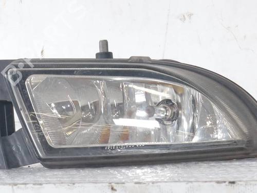 Used Right front fog light Right front fog light FIAT BRAVO II (198_) 1.9 D Multijet (198AXB1A) (120 hp) 33615990 33615990