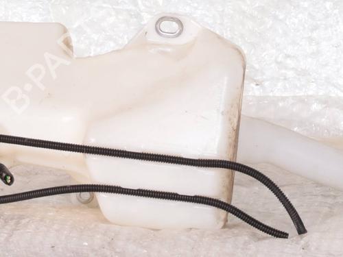 windscreen-washer-tank-lancia-ypsilon-312_-2011-40008122 main image