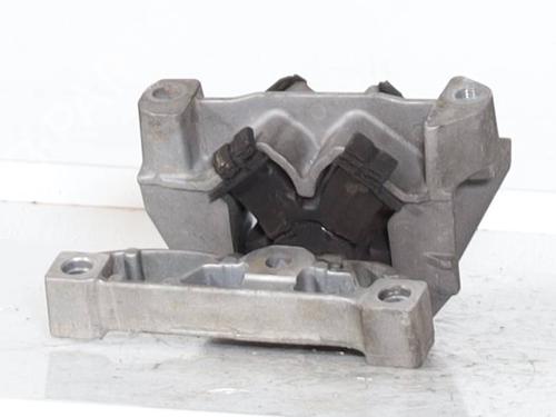 Used Engine mount Engine mount CITROËN C3 I (FC_, FN_) 1.1 i (60 hp) 26309676 26309676