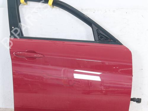 right-front-door-alfa-romeo-giulia-952_-2015-28192799 main image