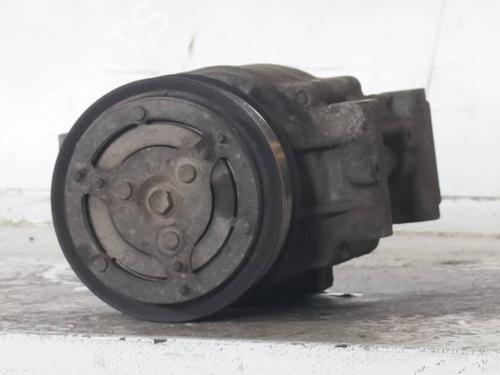 Used AC compressor AC compressor LANCIA YPSILON (843_) 1.3 JTD (843.AXD11, 843.AXD1A) (70 hp) 33284211 33284211
