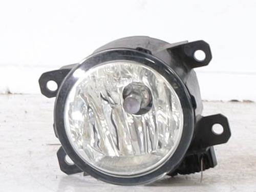 left-front-fog-light-fiat-500x-334_-2014-23965541 main image