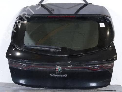 tailgate-alfa-romeo-tonale-965_-2022-36217068 main image