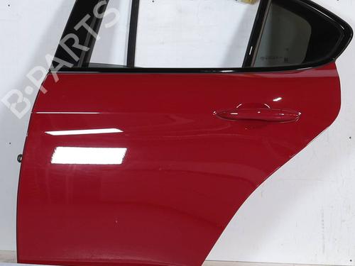 left-rear-door-alfa-romeo-giulia-952_-2015-23133627 main image