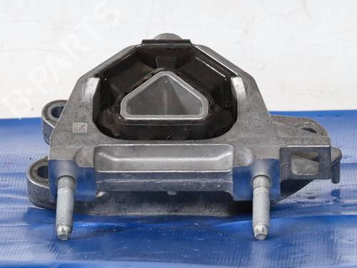 Used Engine mount Engine mount ALFA ROMEO JUNIOR (626_, 627_) Electric (156 hp) 30111765 30111765