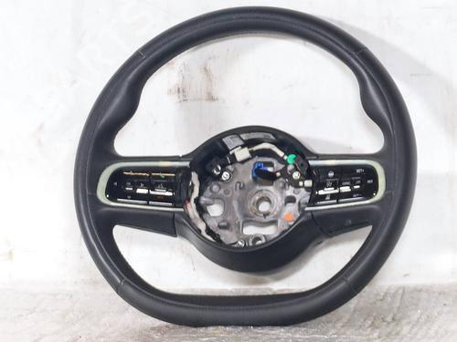 steering-wheel-fiat-500e-332_-2020-31647600 main image