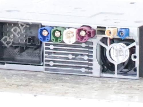 radio-alfa-romeo-giulia-952_-2015-28359793 main image