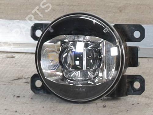 right-front-fog-light-jeep-renegade-suv-bu-b1-bv-2014-24450364 main image