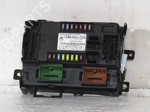 Used Fuse box Fuse box FIAT DUCATO Platform/Chassis (250_) 180 Multijet 2,2 D (180 hp) 33976257 33976257