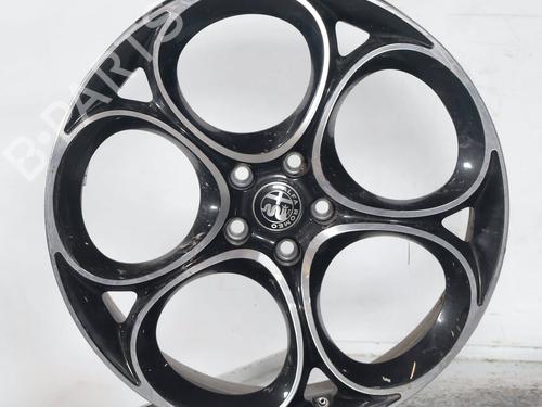 rim-alfa-romeo-tonale-965_-2022-30662302 main image