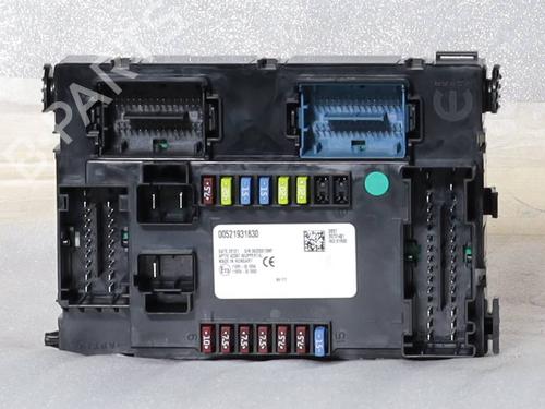 fuse-box-fiat-500e-332_-2020-37710982 main image