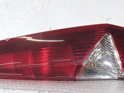 Used Right taillight Right taillight FIAT PUNTO (188_) 1.2 60 (188.030, .050, .130, .150, .230, .250) (60 hp) 33615853 33615853