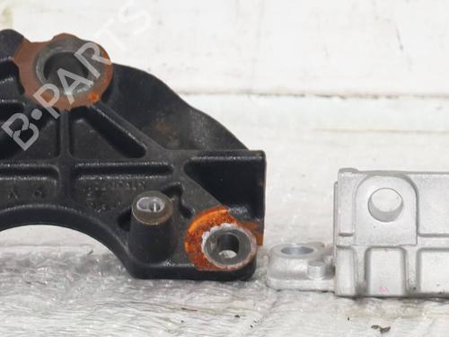 Used Engine mount Engine mount FIAT PANDA (312_, 319_) 0.9 4x4 (312PXR2B) (90 hp) 31135826 31135826