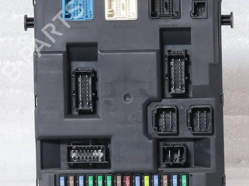 fuse-box-citroen-c3-picasso-sh_-2008-36447875 main image
