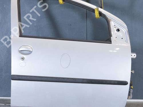 Used Right front door Right front door PEUGEOT 107 (PM_, PN_) 1.0 (68 hp) 33734265 33734265