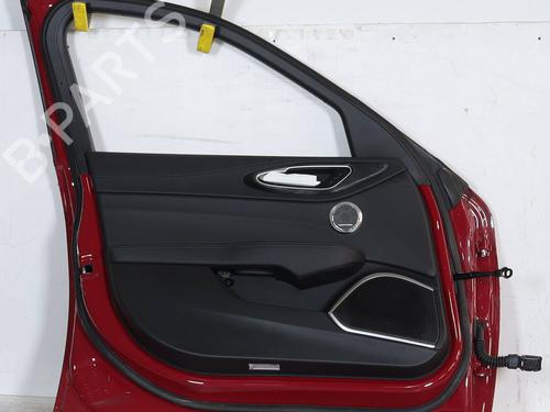 left-front-door-alfa-romeo-giulia-952_-2015-23133572 main image