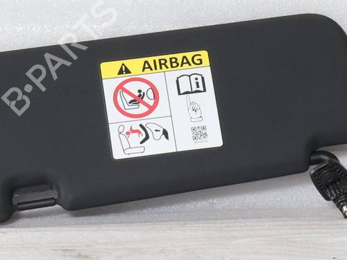 right-sun-visor-alfa-romeo-giulia-952_-2015-37231337 main image