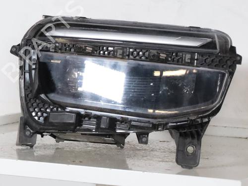 Used Right headlight Right headlight JEEP AVENGER (J2) 1.2 T3 e-Hybrid (110 hp) 26709977 26709977