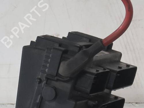 Fuse box FIAT GRANDE PUNTO (199_) 1.2 | BP33284704E1 - Image 2