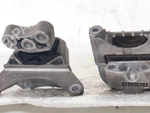 Used Engine mount Engine mount ALFA ROMEO GIULIETTA (940_) 2.0 JTDM (940FXE1A, 940FXG11) (170 hp) 31647852 31647852