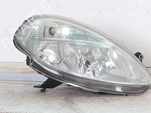 Used Right headlight Right headlight LANCIA YPSILON (843_) 1.3 JTD (843.AXD11, 843.AXD1A) (70 hp) 26709757 26709757