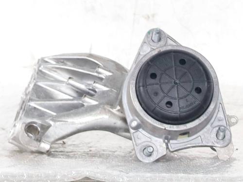 Used Engine mount Engine mount ALFA ROMEO GIULIA (952_) 2.0 (952ACA25) (280 hp) 31647527 31647527