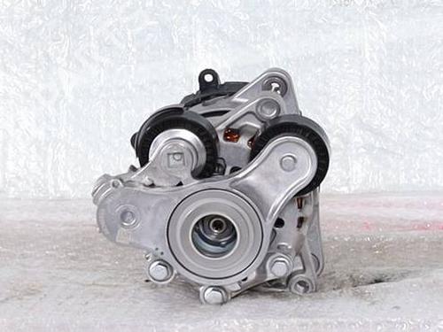 Used Alternator Alternator FIAT 500 (312_) 1.0 Mild Hybrid (312.AYD1B) (69 hp) 40007996 40007996