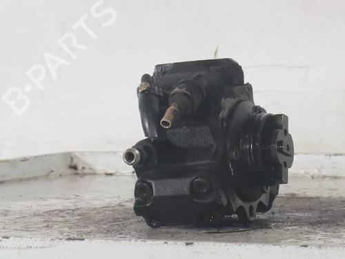 Used Injection pump Injection pump FIAT PUNTO (188_) 1.3 JTD 16V (70 hp) 33284747 33284747