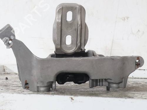Used Engine mount Engine mount OPEL FRONTERA (OV24) 1.2 MHEV (136 hp) 33283828 33283828
