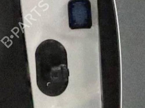 left-front-door-fiat-tipo-hatchback-356_-357_-2016-30111614 main image