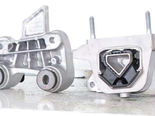 engine-mount-jeep-avenger-j2-2022-29137340 main image