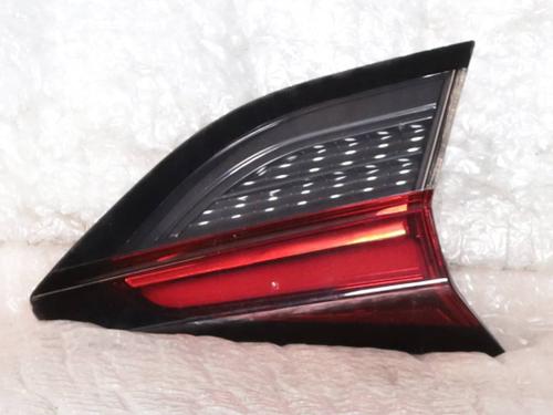 Used Left taillight Left taillight OPEL CORSA F (P2JO) CORSA-e (68) (136 hp) 40596266 40596266