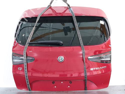 tailgate-alfa-romeo-giulia-952_-2015-39068723 main image