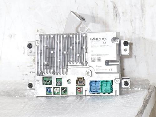 radio-fiat-tipo-saloon-356_-357_-2015-37258785 main image