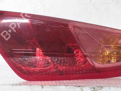 right-taillight-fiat-grande-punto-199_-2005-33285006 main image