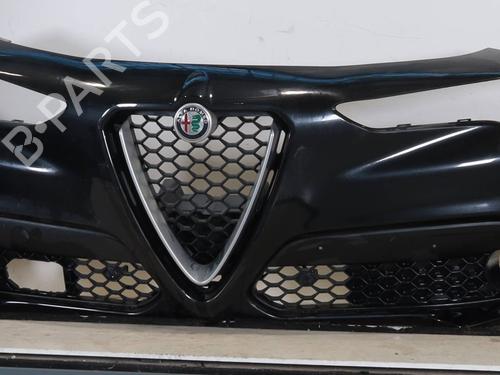 Used Front bumper ALFA ROMEO STELVIO (949_) 2.2 D (949.AXC1A) (180 hp) 29481022