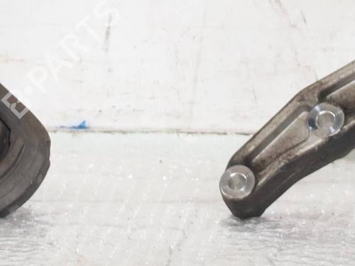 Used Engine mount Engine mount FIAT SEICENTO / 600 (187_) 1.1 (187AXB, 187AXB1A, 187AXC1A02) (54 hp) 31135651 31135651