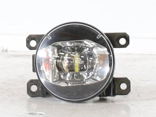 left-front-fog-light-jeep-renegade-suv-bu-b1-bv-2014-23965478 main image