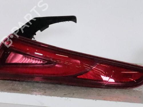 right-taillight-alfa-romeo-giulia-952_-2015-28495174 main image