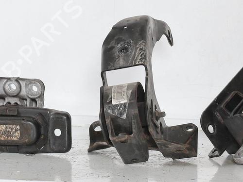 Engine mount LANCIA VOYAGER MPV (404_) 2.8 CRD (RT, 53) | BP29826486M89