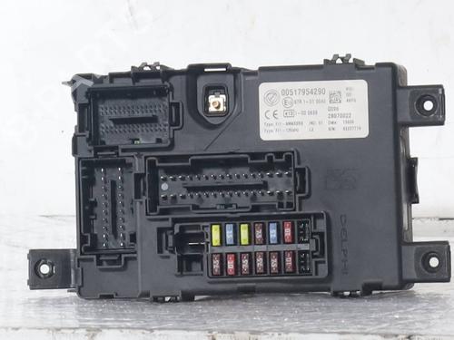 Used Fuse box Fuse box FIAT GRANDE PUNTO (199_) 1.3 D Multijet (75 hp) 33537450 33537450