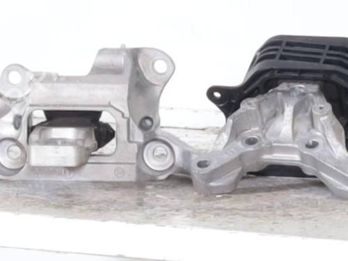 Used Engine mount Engine mount JEEP AVENGER (J2) 1.2 T3 e-Hybrid (110 hp) 28582625 28582625