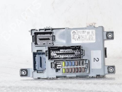 fuse-box-fiat-500-312_-2007-33283602 main image