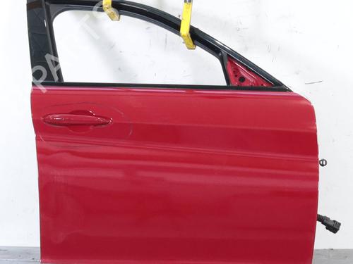 right-front-door-alfa-romeo-giulia-952_-2015-36527602 main image